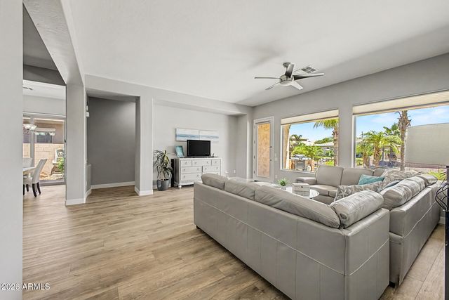 627 E La Costa Drive, Chandler, AZ 85249