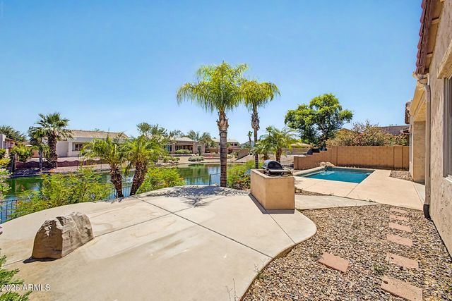 627 E La Costa Drive, Chandler, AZ 85249