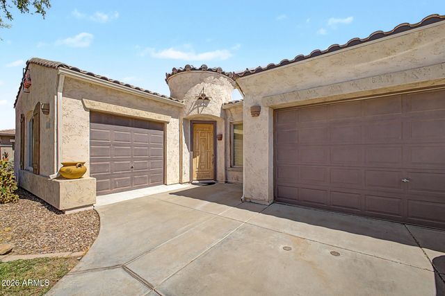 627 E La Costa Drive, Chandler, AZ 85249