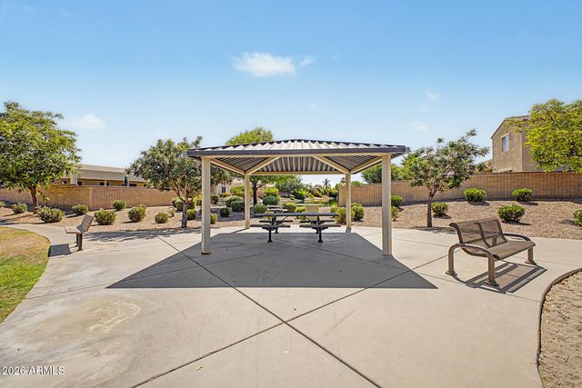 627 E La Costa Drive, Chandler, AZ 85249