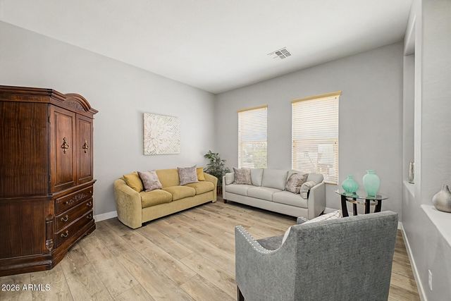 627 E La Costa Drive, Chandler, AZ 85249
