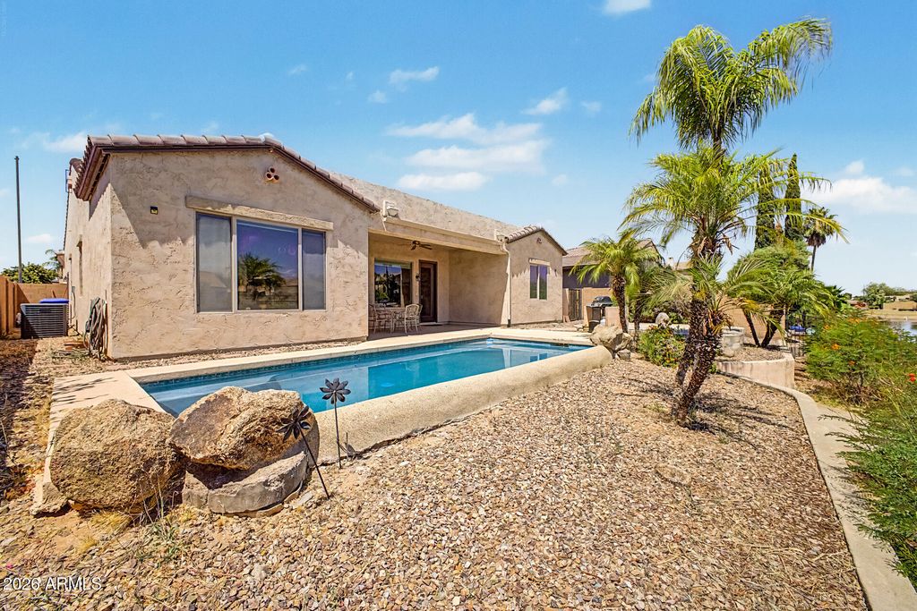 Image 36 of property listing at 627 E La Costa Drive, Chandler, AZ 85249