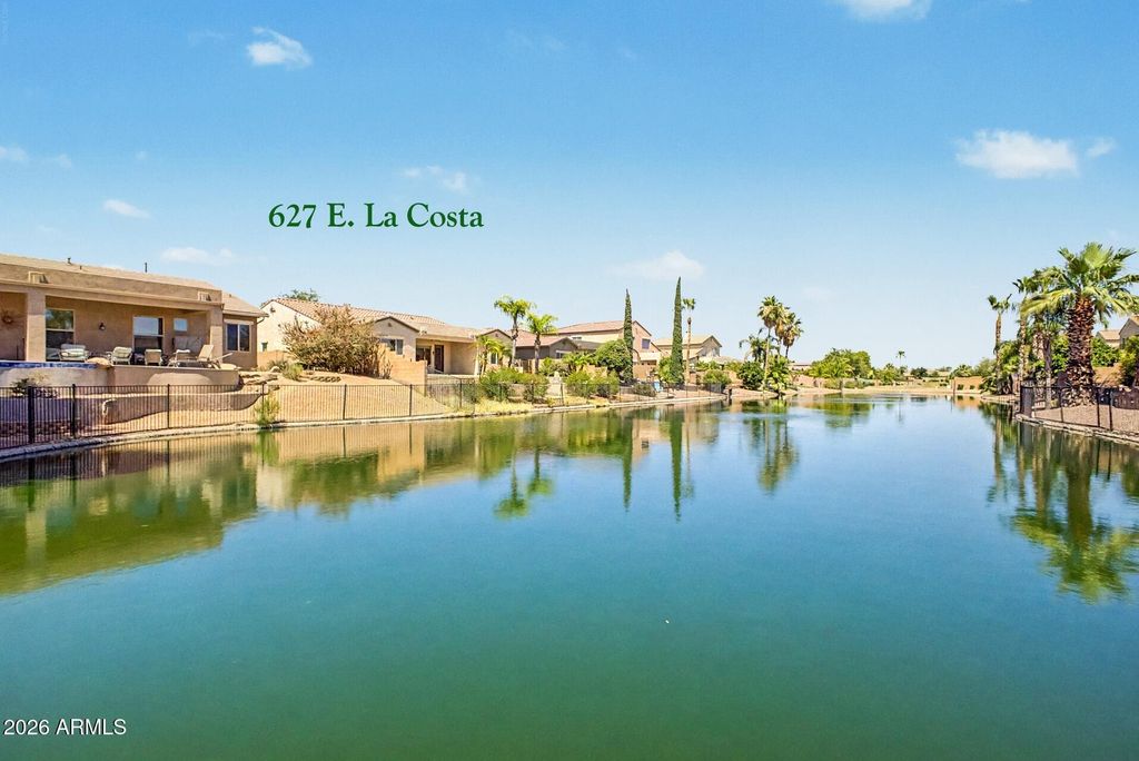 Image 39 of property listing at 627 E La Costa Drive, Chandler, AZ 85249