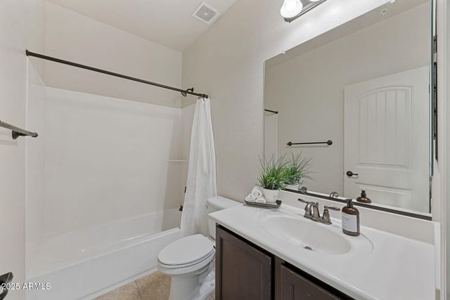 4707 E THUNDERHEART Trail 103, Gilbert, AZ 85297