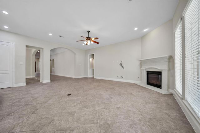 23414 Fauburg Drive, New Caney, TX 77357