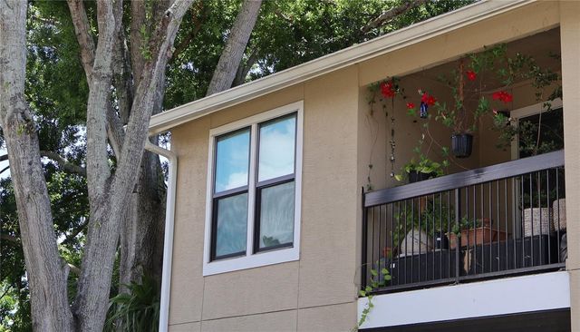 4001 CROCKERS LAKE BOULEVARD 21, Sarasota, FL 34238