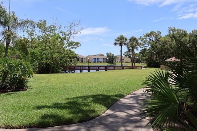 4001 CROCKERS LAKE BOULEVARD 21, Sarasota, FL 34238