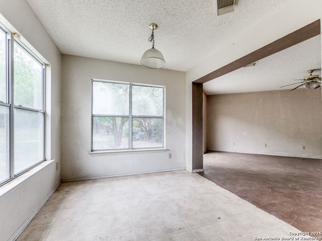 4955 Brianna Pl, San Antonio, TX 78251