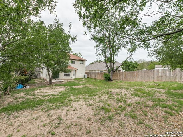 4955 Brianna Pl, San Antonio, TX 78251