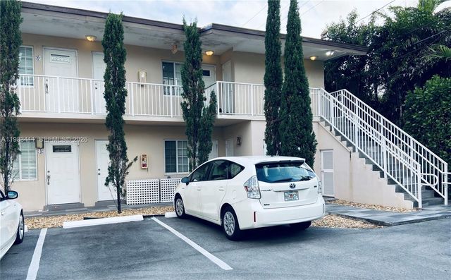 1300 Salzedo St 5, Coral Gables, FL 33134