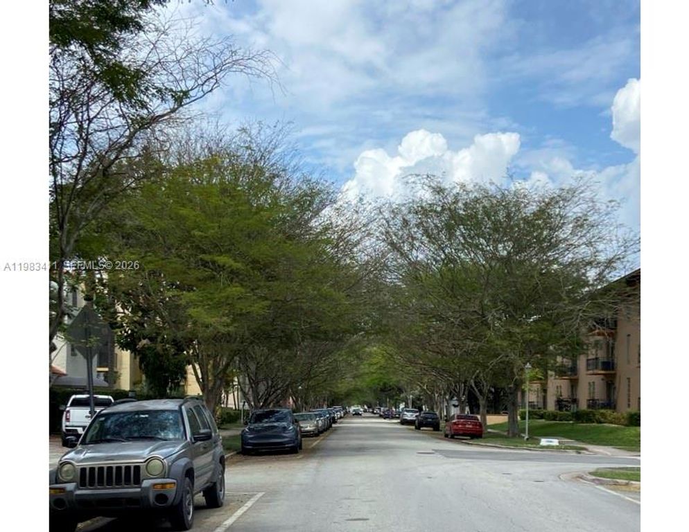 1300 Salzedo St 5, Coral Gables, FL 33134