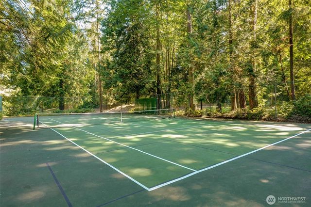 2513 225th Place NE, Sammamish, WA 98074