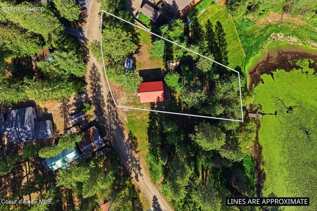 2206 Gypsy Bay Rd, Sagle, ID 83860