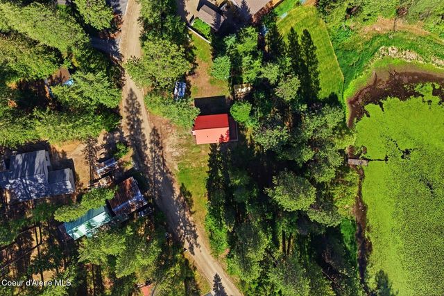 2206 Gypsy Bay Rd, Sagle, ID 83860