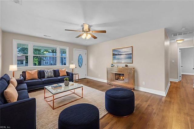 907 Rowland AVE, Chesapeake, VA 23324