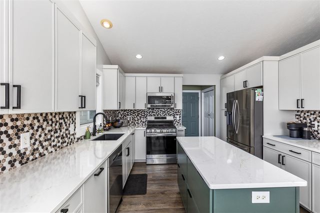 7362 Andy Court, Hudsonville, MI 49426