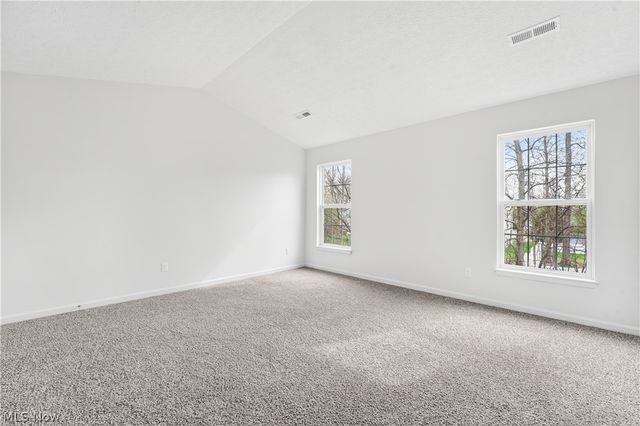 87 Crystal Court, Brunswick, OH 44212