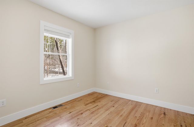 50 Cobbetts Pond Road, Windham, NH 03087