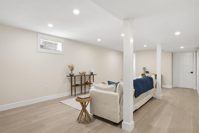 50 Cobbetts Pond Road, Windham, NH 03087