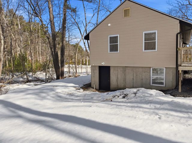 50 Cobbetts Pond Road, Windham, NH 03087