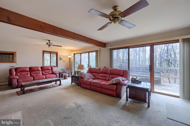 291 DOUTS HILL RD, Holtwood, PA 17532