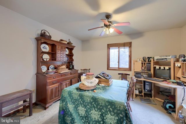 291 DOUTS HILL RD, Holtwood, PA 17532