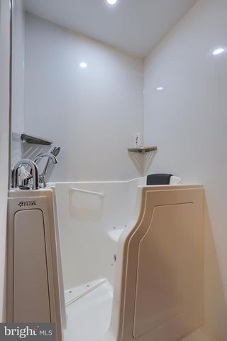 291 DOUTS HILL RD, Holtwood, PA 17532