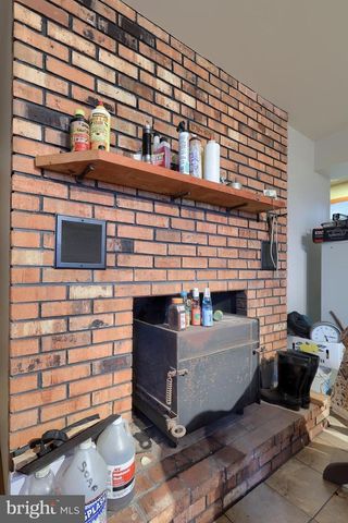 291 DOUTS HILL RD, Holtwood, PA 17532