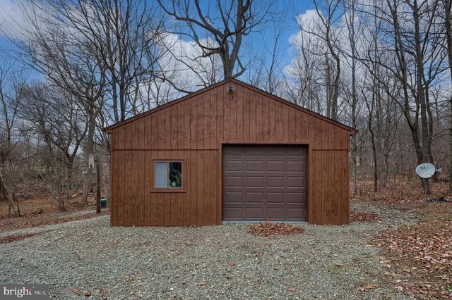 291 DOUTS HILL RD, Holtwood, PA 17532