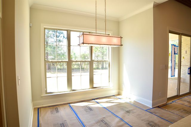 601 CEDAR SHADOWS CIR W, Collierville, TN 38017