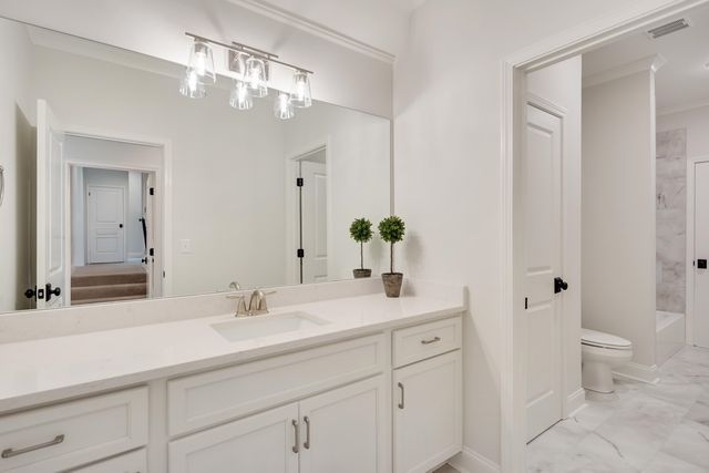 601 CEDAR SHADOWS CIR W, Collierville, TN 38017