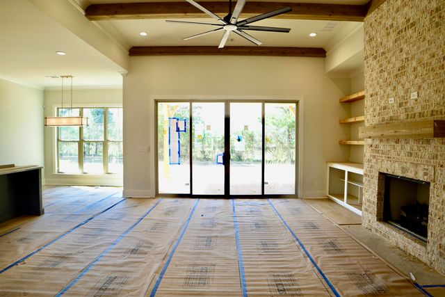 601 CEDAR SHADOWS CIR W, Collierville, TN 38017