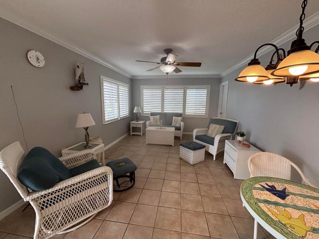 1309 Bayshore Drive 104, Fort Pierce, FL 34949