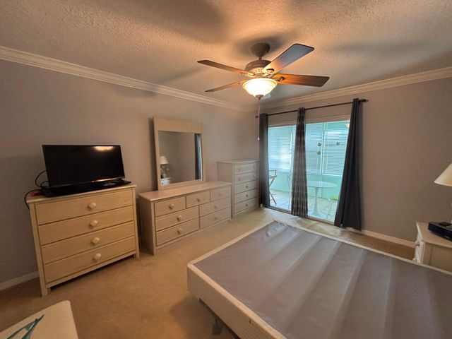 1309 Bayshore Drive 104, Fort Pierce, FL 34949
