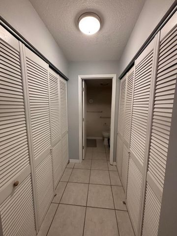 1309 Bayshore Drive 104, Fort Pierce, FL 34949