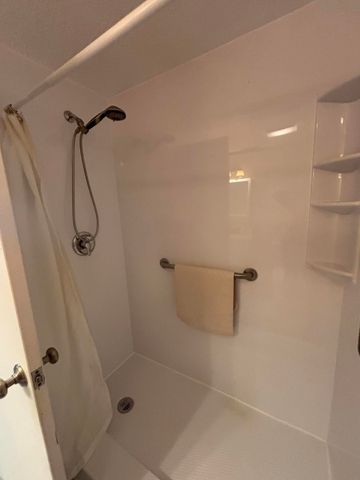 1309 Bayshore Drive 104, Fort Pierce, FL 34949