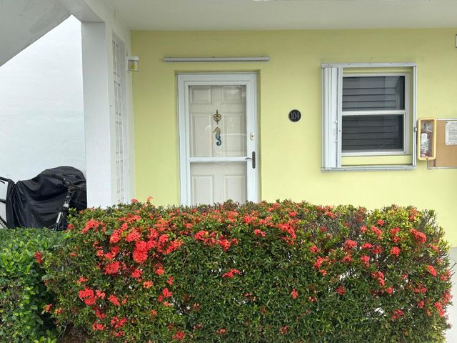 1309 Bayshore Drive 104, Fort Pierce, FL 34949