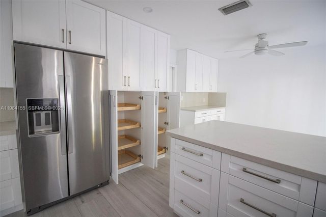 4844 Grapevine Way, Davie, FL 33331