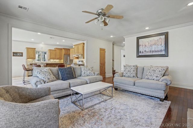 20033 E 75th Court North, Owasso, OK 74055