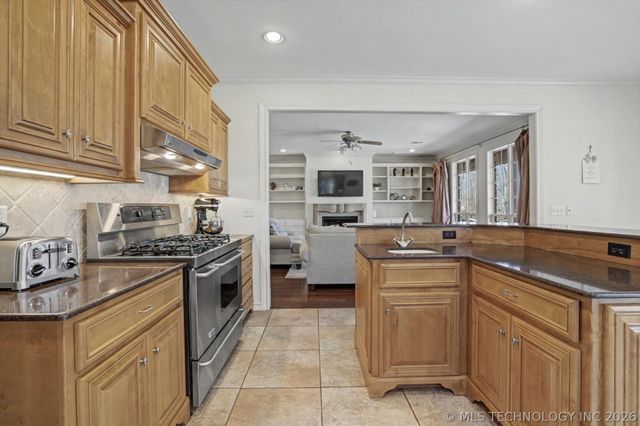 20033 E 75th Court North, Owasso, OK 74055