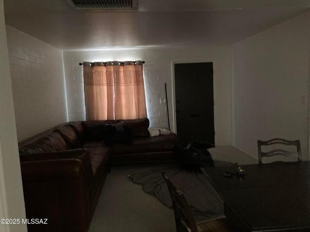 261 W Camino Alameda Unit B, Green Valley, AZ 85614