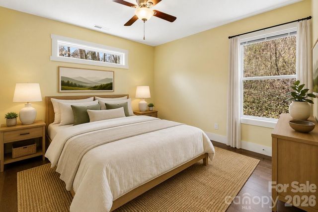 309 London Road, Asheville, NC 28803