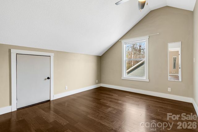 309 London Road, Asheville, NC 28803