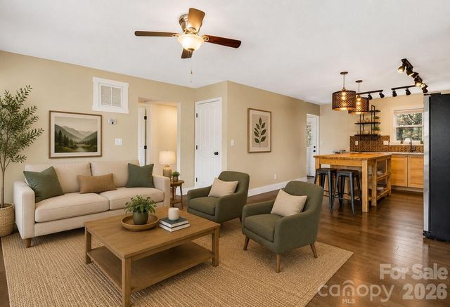 309 London Road, Asheville, NC 28803