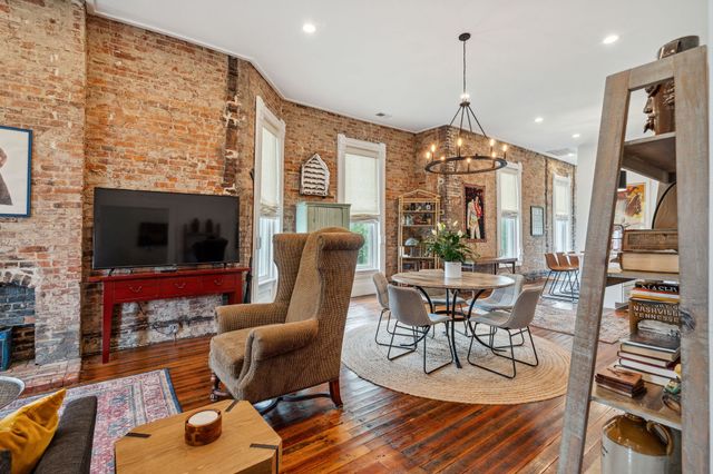 1118 3rd Ave, S, Nashville, TN 37210