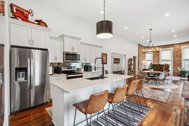 1118 3rd Ave, S, Nashville, TN 37210