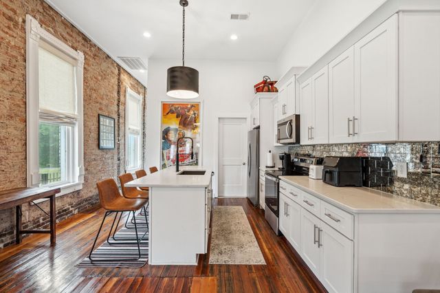 1118 3rd Ave, S, Nashville, TN 37210