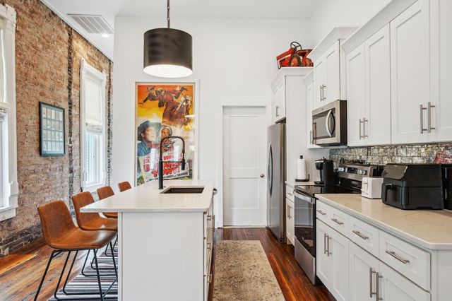 1118 3rd Ave, S, Nashville, TN 37210