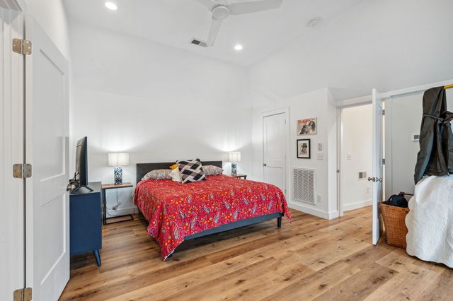 1118 3rd Ave, S, Nashville, TN 37210