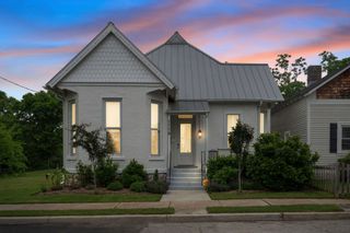 1118 3rd Ave, S, Nashville, TN 37210